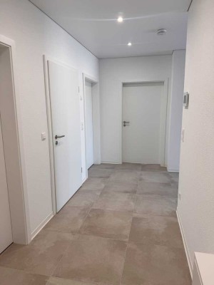 Erstbezug mit Balkon und EBK: Schöne 3-Raum-Wohnung mit luxuriöser Innenausstattung in Bad Rappenau