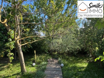 Ziegelmassives Famosa (NOVUS) Einfamilienhaus mit beheizter, ausgebauter Vollunterkellerung und traumhaftem Naturgarten (470m² Eigengrund)