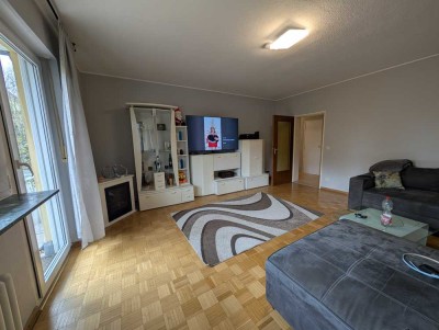 Zentral gelegene 4-Zimmer-Hochparterrewohnung in Kitzingen – Ideal für 1 bis 3 Personen