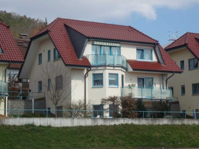 Großzügige, helle 3-Zimmer-Wohnung mit Balkon in Gelnhausen-Roth, Main-Kinzig-Kreis