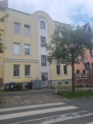 Renovierungsbedürftige 2-Zimmer-Etagenwohnung in der Bauer Landstraße