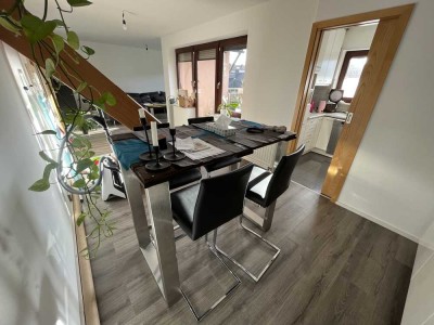 Exklusive, modernisierte 3-Raum-Maisonette-Wohnung mit geh. Innenausstattung mit EBK in Weinsberg