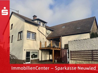 Solides Dreifamilienhaus in Neuwied - Feldkirchen