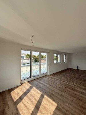 Besichtigungen im November - Neubau Erstbezug 3-Zimmer-Wohnung mit Dachterasse und Wohnküche