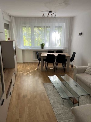 Traumhafte möblierte Wohnung mit Süd-Blick direkt an der Rehwiese