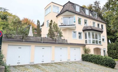 Großzügige 3-Zi-Whg mit Terrasse, Wintergarten und Garage! Frei ab 01.11.25!