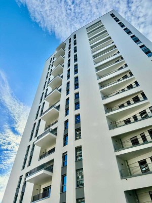 Großzügiges Wohnvergnügen mit Sonnenbalkon, Parkett und moderner Einbauküche in bester Lage!