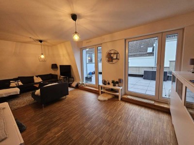 Moderne 2-Zimmer Wohnung mit großer Terrasse und EBK im Herzen Darmstadts
