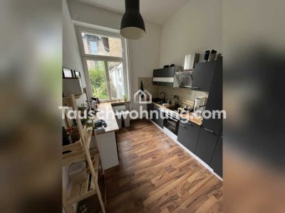 Tauschwohnung: Schöne Altbau-Wohnung, 2 Zimmer, Küche, Parkplatz