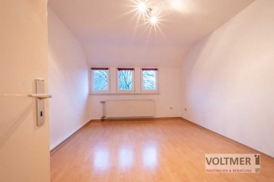 HOCH HINAUS - gemütliche Dachgeschosswohnung mit Einbauküche in Zweibrücken!