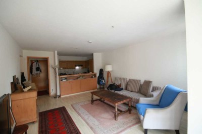 Für Kapital Anleger :Helle 2-Zimmer Wohnung mit Wintergarten in zentrale Lage in Bensheim !