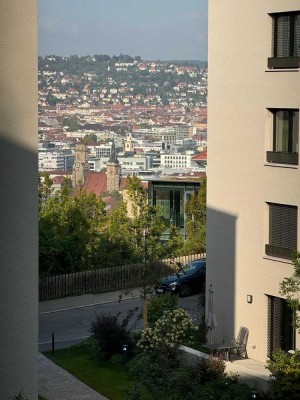 Luxeriöse 2,5 Zimmerwohnung mit Stadtblick