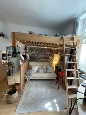 Einzimmerwohnung, teilmöbliert in der Kölner Südstadt
