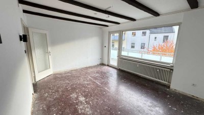 attraktive 3,5 Zimmer Wohnung mit großzügigem Balkon