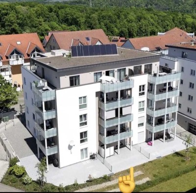 2 1/2 Zimmer 77qm EG Wohnung + große Terrasse  +Küche