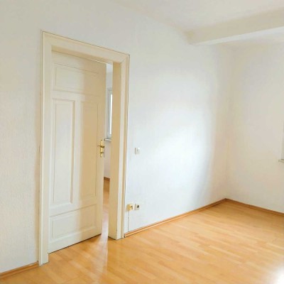 Schöne 2-Zimmer-Wohnung FÜ -  Stadtgrenze