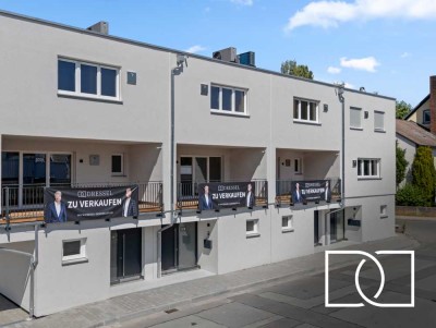Provisionsfreier Neubau! Sofort bezugsfertiges Reihenhaus am Fluss mit Stadtgarten