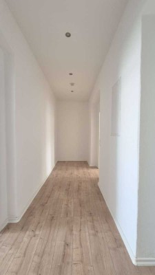 Schicke helle 2-Raum Wohnung
