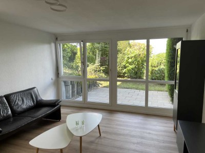 Helle, vollständig renovierte 2-Zimmer-Wohnung mit Terrasse und Einbauküche in Gerlingen