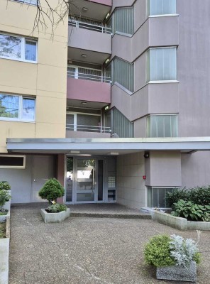 Solide 2 Zi.-ETW mit Loggia & TG-Stellplatz