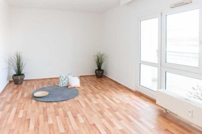 Nahe des Stadtparks gelegene 2-Raum-Wohnung mit Balkon