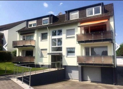Modernisierte 3,5 Raum-Wohnung mit Balkon und Einbauküche in Bochum Langendreer