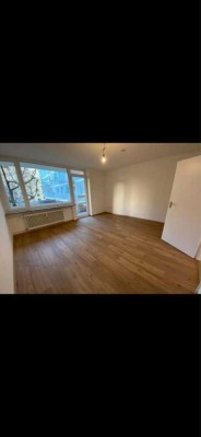 1,5 Zimmer Whg. mit Garagenstellplatz zu vermieten