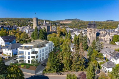 Stilvolle, neuwertige 3-Zimmer-Wohnung mit luxuriöser Innenausstattung mit Balkon und EBK in Mayen