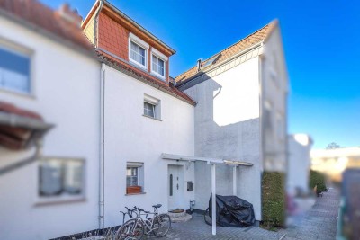 Modernisiert & Bezugsfertig – Familienfreundliches Reihenmittelhaus