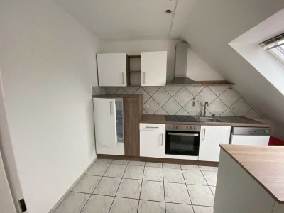 2-Zimmer-Wohnung mit Balkon und Stellplatz