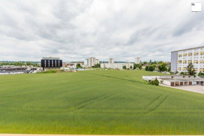 Charmante 4-Zimmer-Wohnung mit Loggia und großzügigem Schnitt