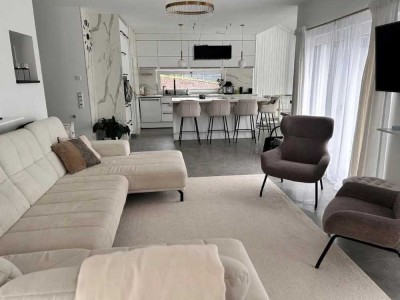Familien-Traumhaus, Neubau 2023, 7 Zim, großes Grundstück 1.730qm