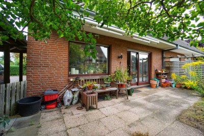 Doppelhaushälfte voll unterkellert mit Garten und Carport