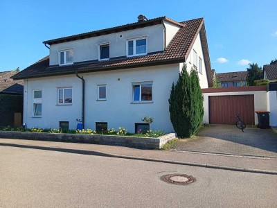 Ruhige 4-Zi-Wohnung mit Garten, Garage - ideal für Familien