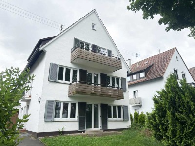 4-Zimmer-Dachgeschosswohnung mit Balkon und EBK in Ludwigsburg-West