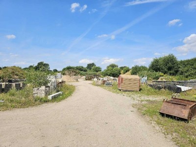 Großer Lagerplatz für Bauschutt in Uelsby – Eine besondere Gelegenheit für Tiefbauer u. Unternehmer