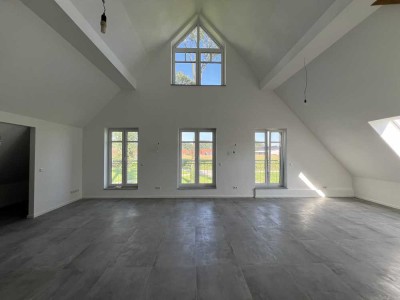 Erstbezug: Lichtdurchflutete Vier-Zimmer-Wohnung