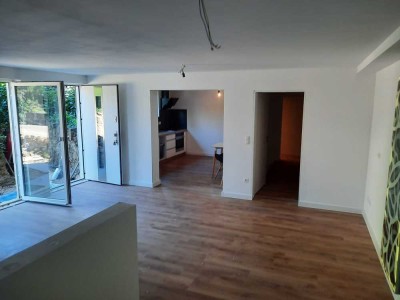 750 € - 80 m² - 1.0 Zi.