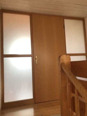 Attraktive 3,5-Zimmer-DG-Wohnung mit EBK in Laichingen-Machtolsheim