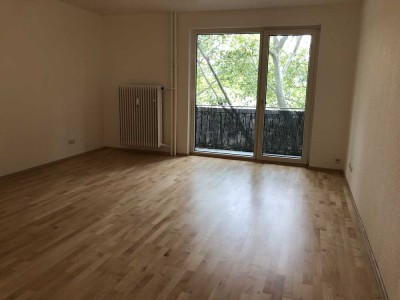 Helle 1-Zimmer-Wohnung + EBK am Zoo