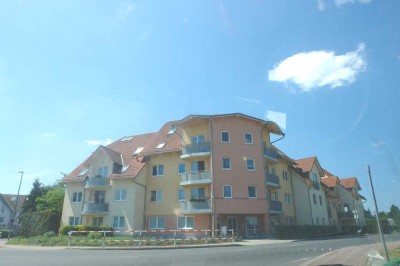 **AB SOFORT** - geräumige 2-Raum-Wohnung mit Balkon