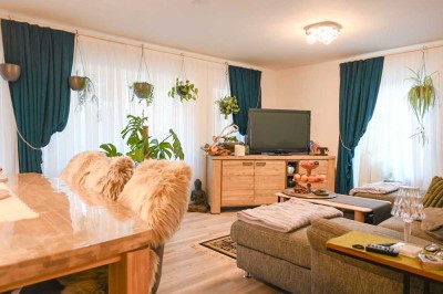 Stilvolles Wohnen in Vollmarshausen – Ihre exklusive Erdgeschosswohnung mit Terrasse und hochwertige