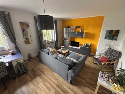 Großzügige 2-Zimmer-Wohnung mit Balkon in Augsburg