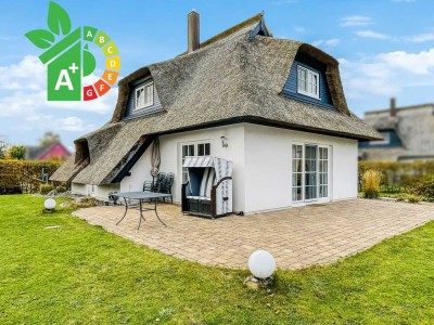 Seltenheit: Charmantes Reetdachhaus in Sackgassenlage am Rand von Zinnowitz auf Usedom