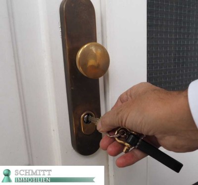 HG-Dornholzhausen hochwertig ausgebaute 3-Zi.-Whg. mit Gartenbereich im 2-Familien-Haus