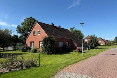 Friesenhaus auf großem Grundstück in Ihlow - Ludwigsdorf