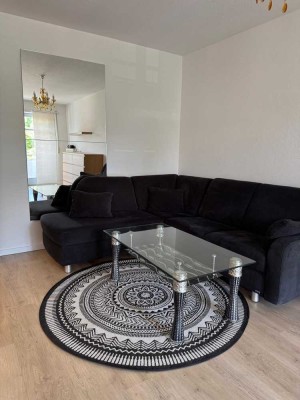 Geschmackvolle 1-Raum-Wohnung mit Balkon und EBK in Augsburg