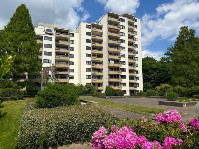 ***RESERVIERT***Komfort trifft Lebensqualität! 4-Zimmer-ETW mit Loggia, Tiefgarage &amp; hauseigen