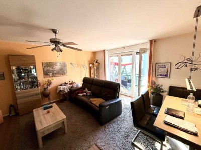 Ilvesheim - Neuwertige 3 ZKB/Balkon Wohnung mit Stellplatz