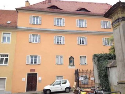 Schöne Altbauwohnung in Kaufbeuren zentral